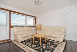 Flat 3, 22, Southhouse Crescent, Burdiehouse, Edinburgh EH17 8DL