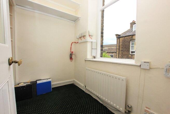 3 bed Terraced for sale Image 8