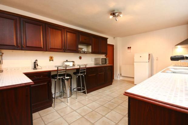 Spacious Kitchen