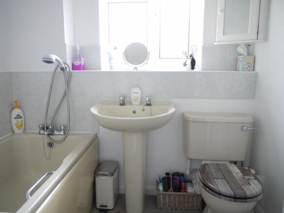 Photo 9