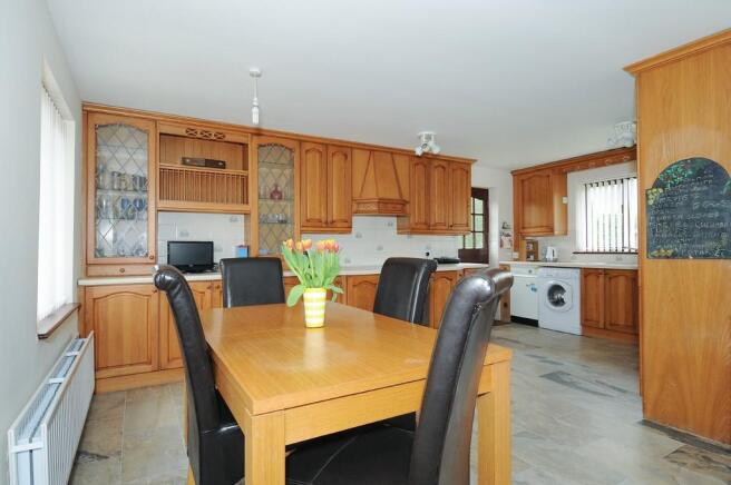 Kitchen/Dining Room