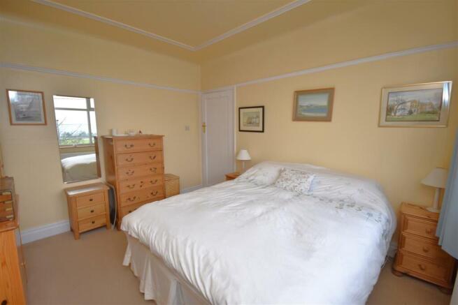 Bedroom 2.JPG