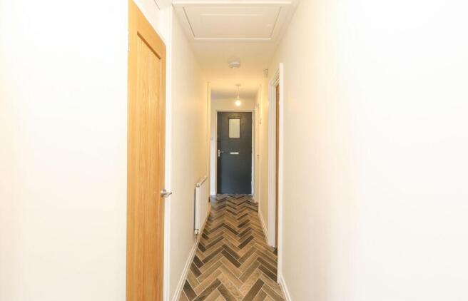 2 bed Flat to rent Image 9