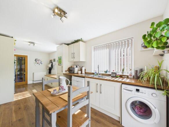 4 bed End of Terrace for sale Image 11