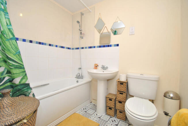 Photo 9