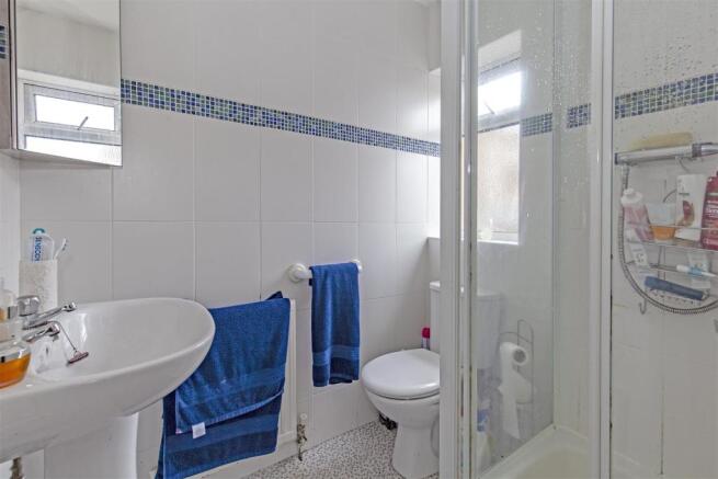Bedroom 1 En Suite-1.jpg