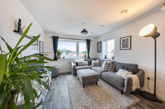 1381681-10-691d9c...