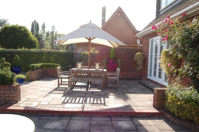 SUN TERRACE