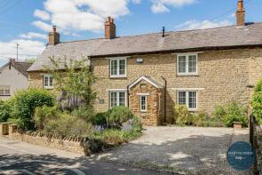 11 Lantern Cottage, Little London, Towcester NN12 8UP