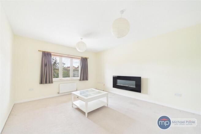 2 bed Bungalow for sale Image 4