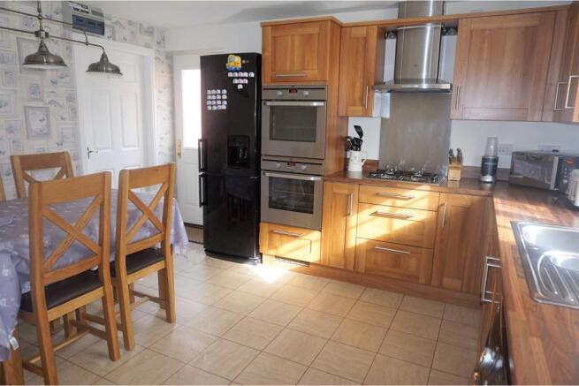 Kitchen / Breakfast