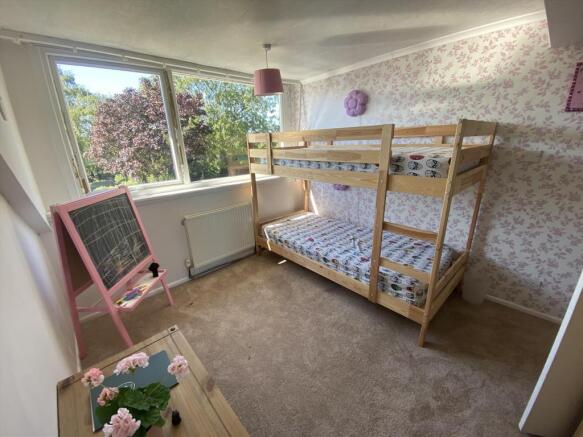 Bed2