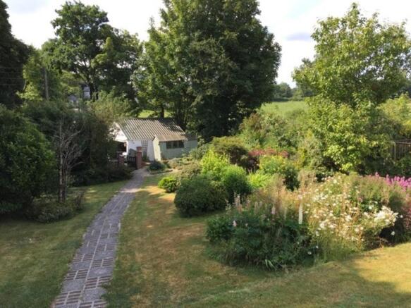 Photo 13