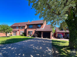 15, Partridge Close, Buckingham MK18 7HH