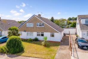 16, Broadley Drive, Torquay TQ2 6UE