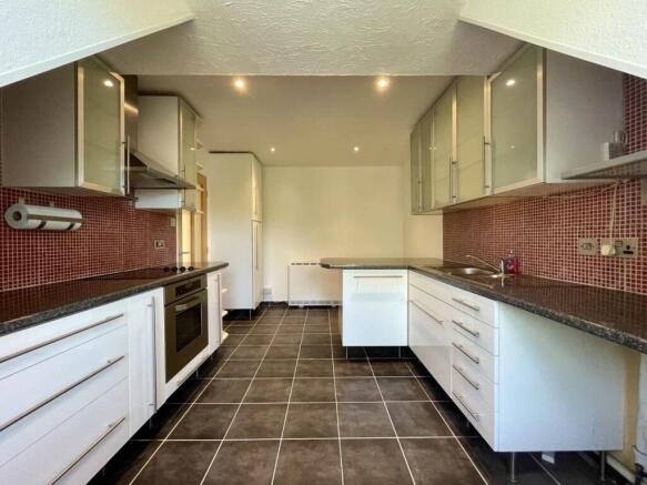 Kitchen 3