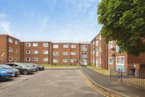 Harts Lane, Barking