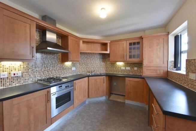 KITCHEN / DINER