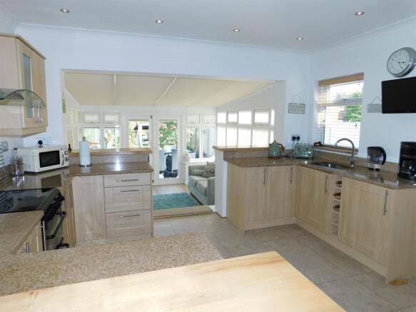 Kitchen 2