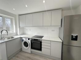 12, Purbeck House, Crusader Way, Watford WD18 6GP