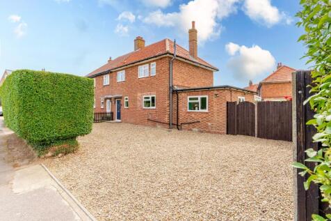 Priory Road, Bacton