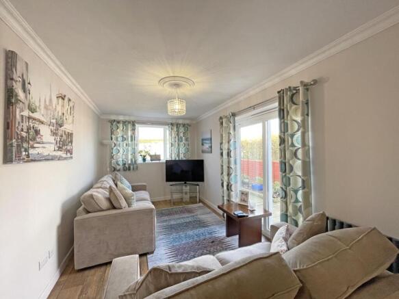 Bowden Park Road 9 - Lounge Front.jpg