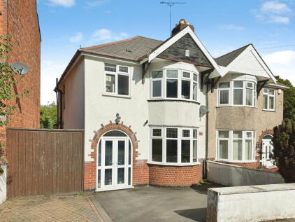 Clark Road, Wolverhampton, WV3 9NP