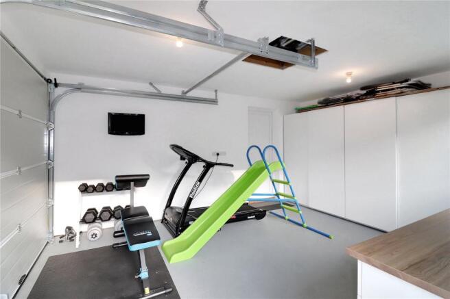 Garage/Gym/Games