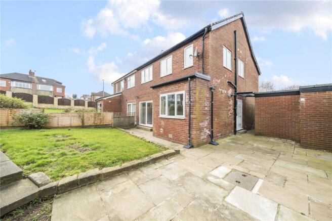 4 bed Semi-Detached for sale Image 12