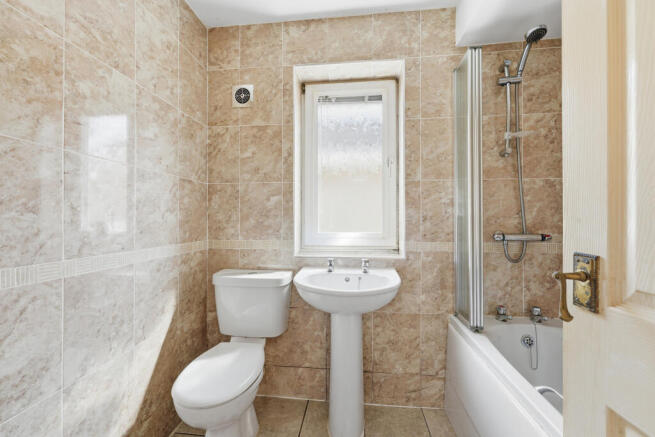 3 bed Bungalow for sale Image 8
