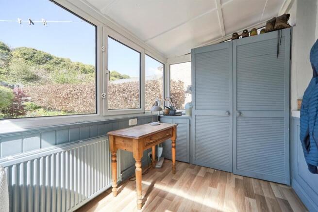 2 bed Semi-Detached for sale Image 9