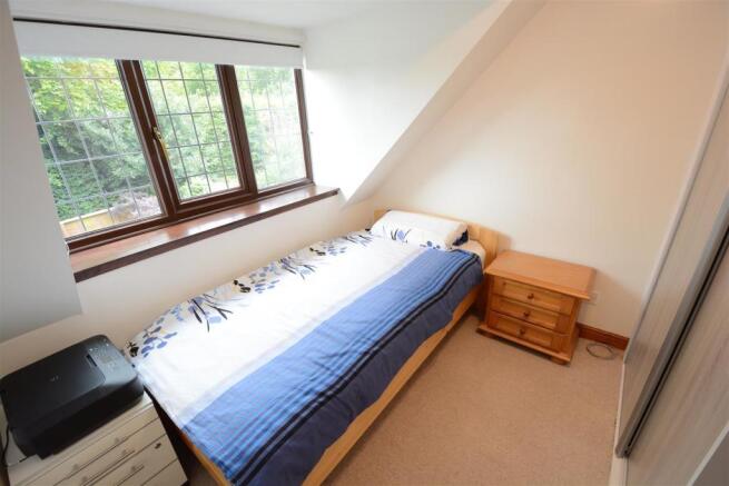 Bedroom 3 (rear)