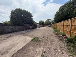 8, Greystone Avenue, Bognor Regis PO21 5EA