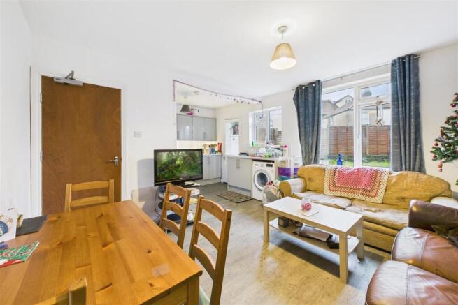 5 Bed Hmo | £35K + | Fishponds photo 4