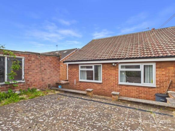2 bed Bungalow for sale Image 10