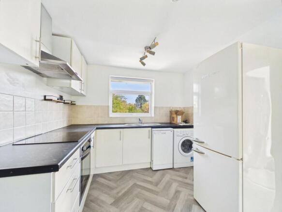 Halsey Drive, Hitchin, SG4 photo 3