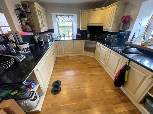 KItchen.JPG