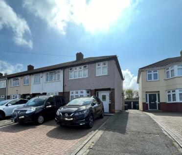 Eastbrook Drive, Romford, RM7