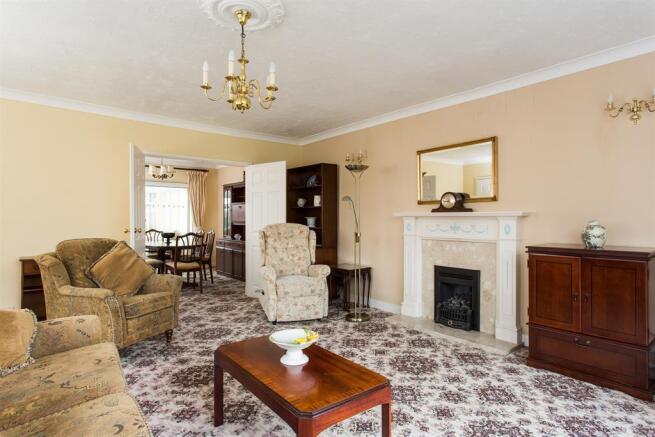 Living Room Alt View
