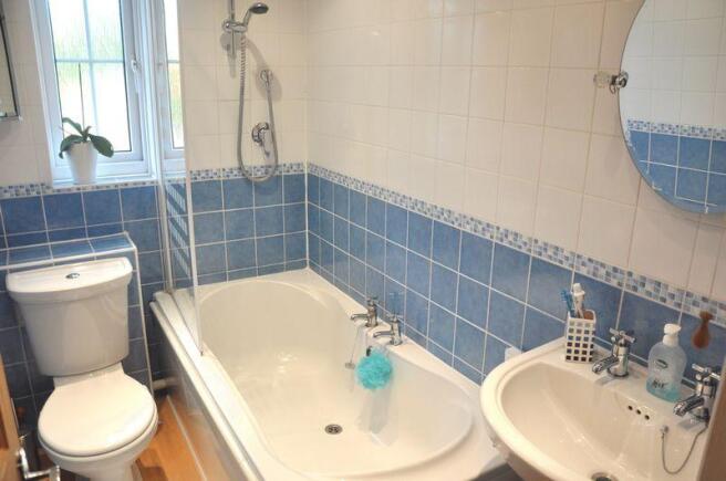 Photo 9