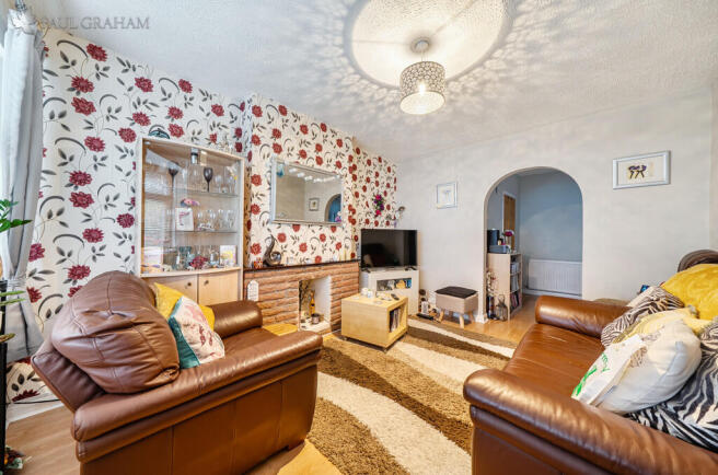 82dcce98-dc71-4ee...