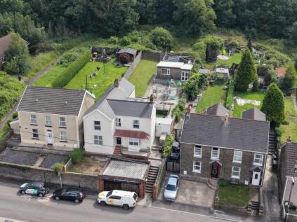 Fforest Hill, Aberdulais, SA10