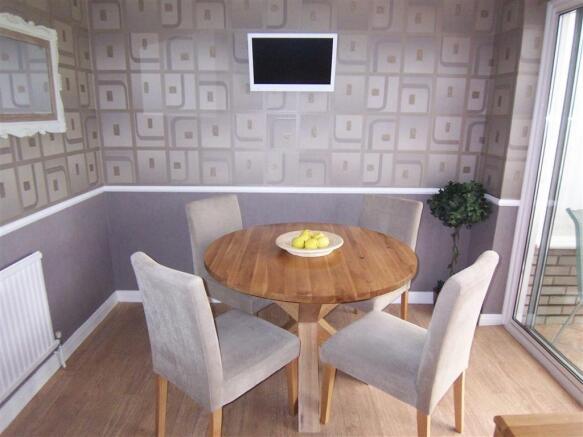 Dining Room: