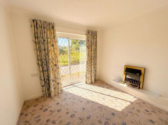 3 bed Semi-Detached Bungalow for sale Image 8