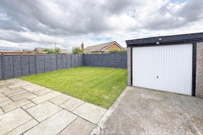 2 bed Semi-Detached Bungalow for sale Image 5