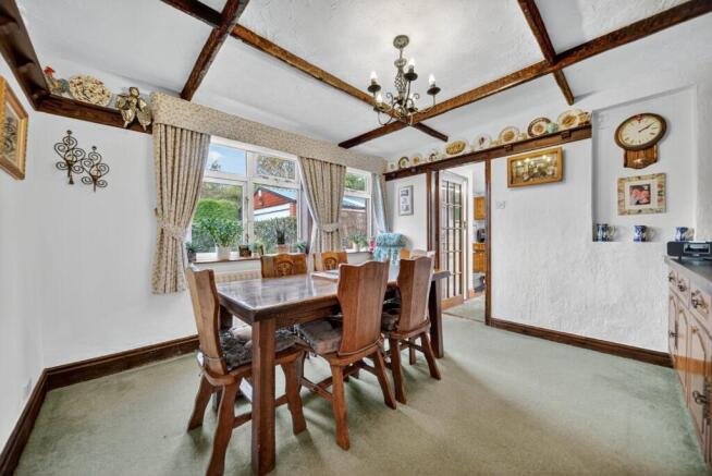 2 bed Bungalow for sale Image 7