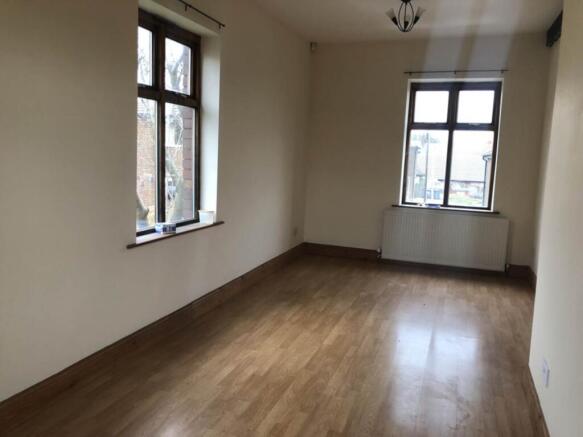 2 bed Terraced for sale Image 8