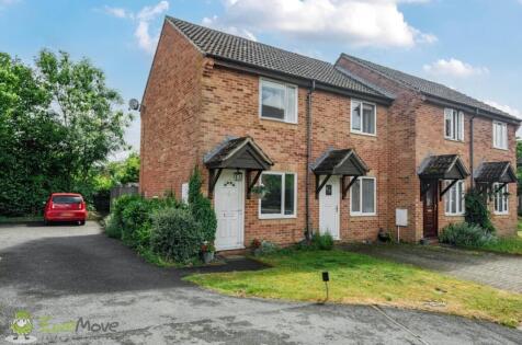 Scrivens Mead, Thatcham, Berkshire, RG19