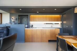 92, Lauderdale Tower, Lauderdale Place, Barbican, London EC2Y 8BY