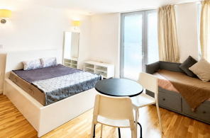 36, Quadrant Court, Empire Way, Wembley HA9 0BY